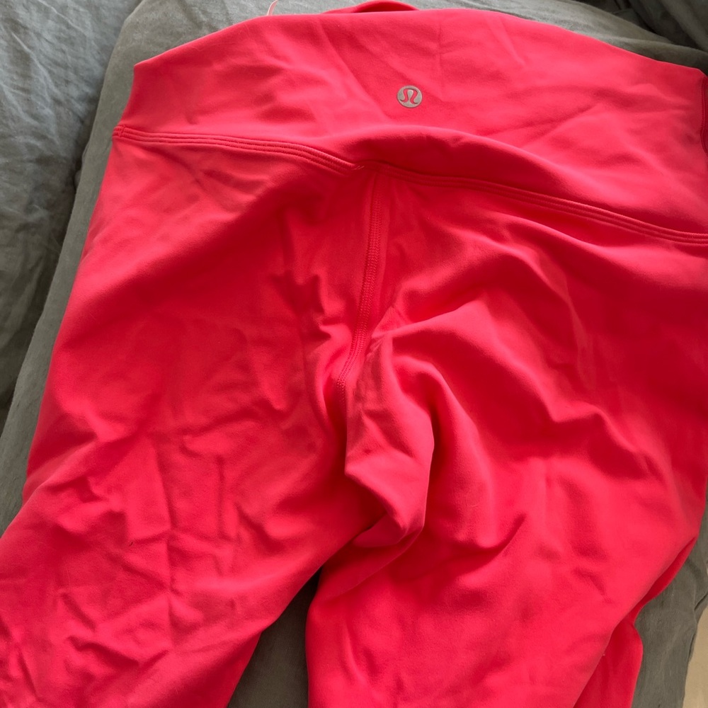 lululemon glaze pink align leggings 25” - Picture 3 of 5
